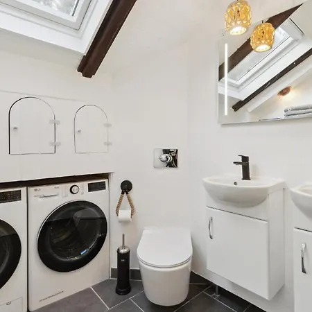 Awesome In With Wifi 度假居 *